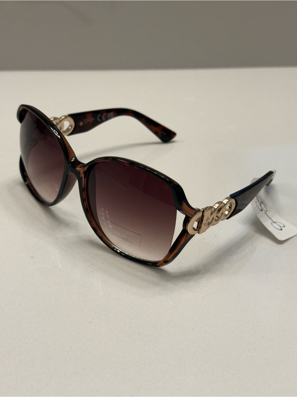 Jessica Simpson Tortoiseshell Sunglasses with Gold Chain-Link Accent NWT